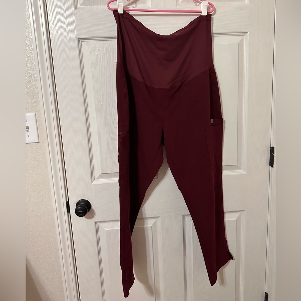 Figs Maroon Maternity Scrub Pants Large Petite